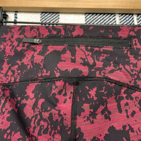 Lululemon Speed Up Crop Legging - Picture 6 of 6